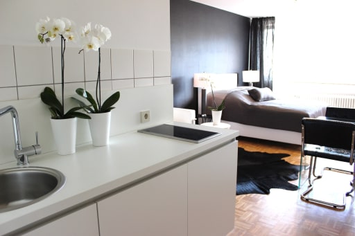 Miete 1 Zimmer Wohnung Köln | Ganze Wohnung | Köln | Möbliertes luxus Appartement in absoluter Uninähe (Köln - Lindenthal) | Hominext