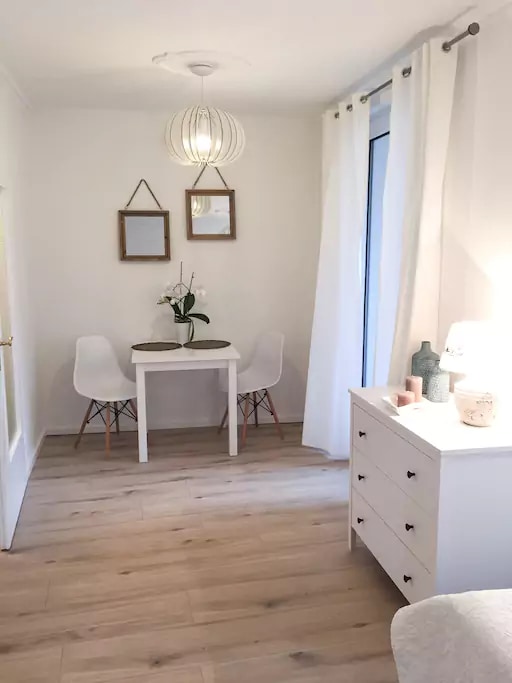 Miete 1 Zimmer Wohnung Köln | Ganze Wohnung | Köln | Modernisiertes Apartment in der Friesenstrasse im Herzen Kölns | Hominext