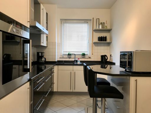 Miete 3 Zimmer Wohnung Frankfurt am Main | Ganze Wohnung | Frankfurt am Main | 4 Room Business Maisonette Wohnung über 2 Etagen mit 2 Bädern, Fussbodenheizung, Tiefgaragenplatz und Balkon | Hominext