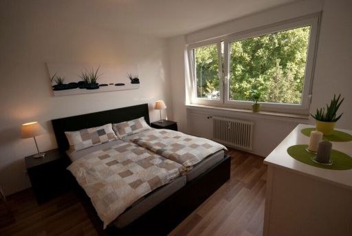 Rent 1 room apartment Karlsruhe | Entire place | Karlsruhe | Helle Wohnung mit Blick auf die Stadtmauer | Hominext