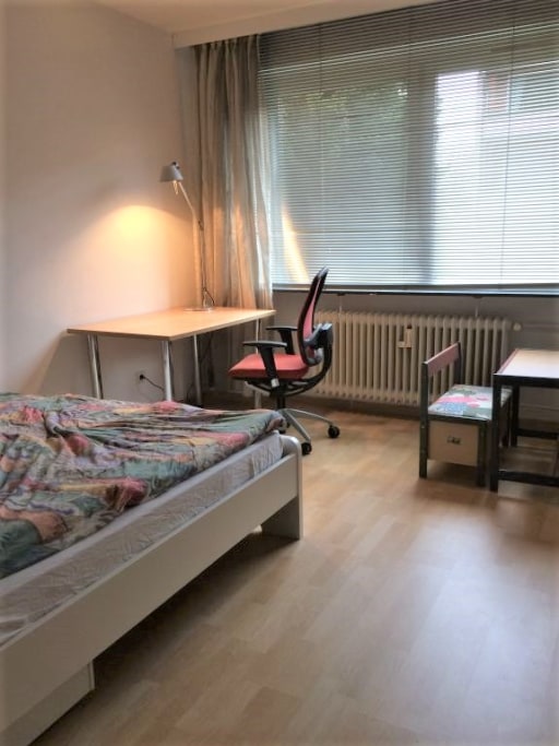 Miete 2 Zimmer Wohnung Hamburg | Ganze Wohnung | Hamburg | Ruhige 2,5 Zimmerwohnung mit Balkon | Hominext