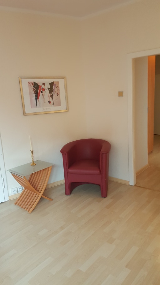 Miete 1 Zimmer Wohnung Düsseldorf | Ganze Wohnung | Düsseldorf | Kautionsfreies und zentrales Appartement, Düsseldorf - Stadtmitte | Hominext