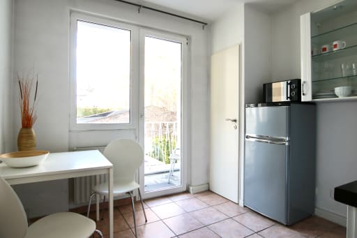 Miete 1 Zimmer Wohnung Köln | Ganze Wohnung | Köln | Helle 1-Zimmer Wohnung mit Balkon in Ehrenfeld | Hominext