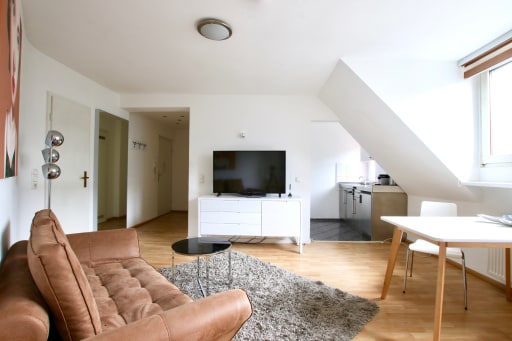 Miete 1 Zimmer Wohnung Köln | Ganze Wohnung | Köln | Schickes Studio Apartment im beliebten Belgischen Viertel | Hominext