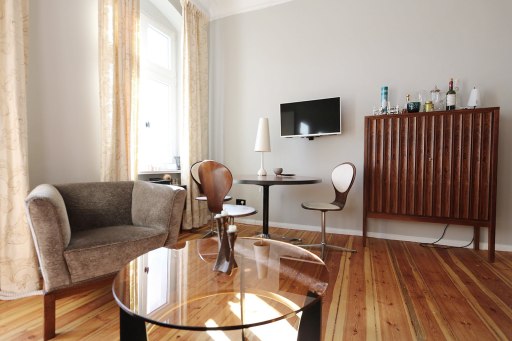 Miete 1 Zimmer Wohnung Berlin | Ganze Wohnung | Berlin | 919 | The Gaudy – Eklektisches Apartment mit Balkon – Prenzlauer Berg | Hominext