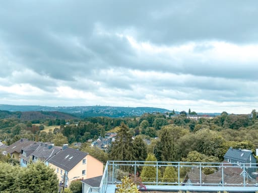 Rent 2 rooms apartment Wuppertal | Entire place | Wuppertal | Beeindruckende Aussicht(!), moderne und zentral gelegene Wohnung in Wuppertal | Hominext