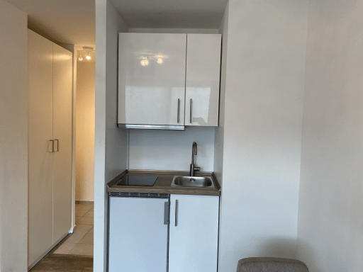 Miete 1 Zimmer Wohnung Köln | Ganze Wohnung | Köln | Gemütliches Studio Apartment im beliebten Studentenviertel, Nähe Barbarossaplatz | Hominext