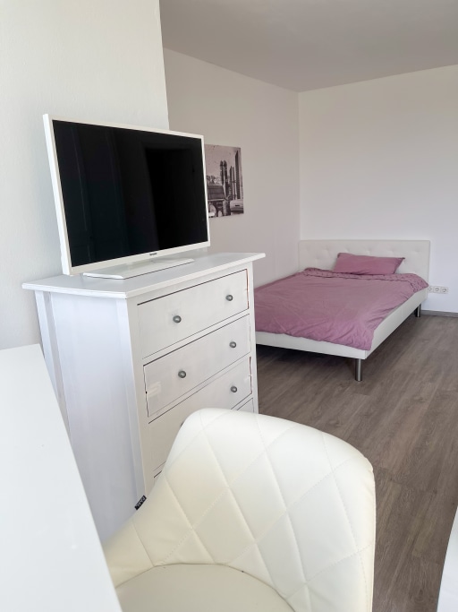 Miete 1 Zimmer Wohnung München | Ganze Wohnung | München | Schöne 1.5 Zimmer-Wohnung im Münchener Westend | Hominext