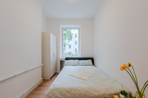 Rent 1 room apartment Berlin | Entire place | Berlin | Stilvolle 2-Zimmer-Wohnung im angesagten Viertel – frisch renoviert und bezugsfertig! | Hominext