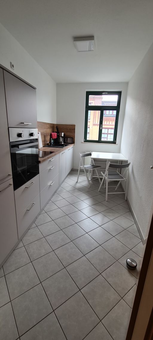 Rent 2 rooms apartment Leipzig | Entire place | Leipzig | Großes Apartment, ruhig, 12 Min/Zentrum | Hominext