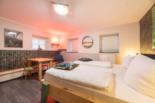 Miete 1 Zimmer Wohnung Potsdam | Ganze Wohnung | Potsdam | Studio für 3 Personen am Schlosspark | Hominext