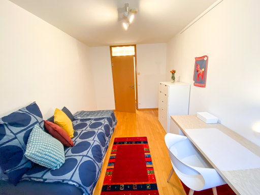 Rent 2 rooms apartment Berlin | Entire place | Berlin | Charmante Wohnung mit Wintergarten in ruhiger Lage nahe an der Havel | Hominext