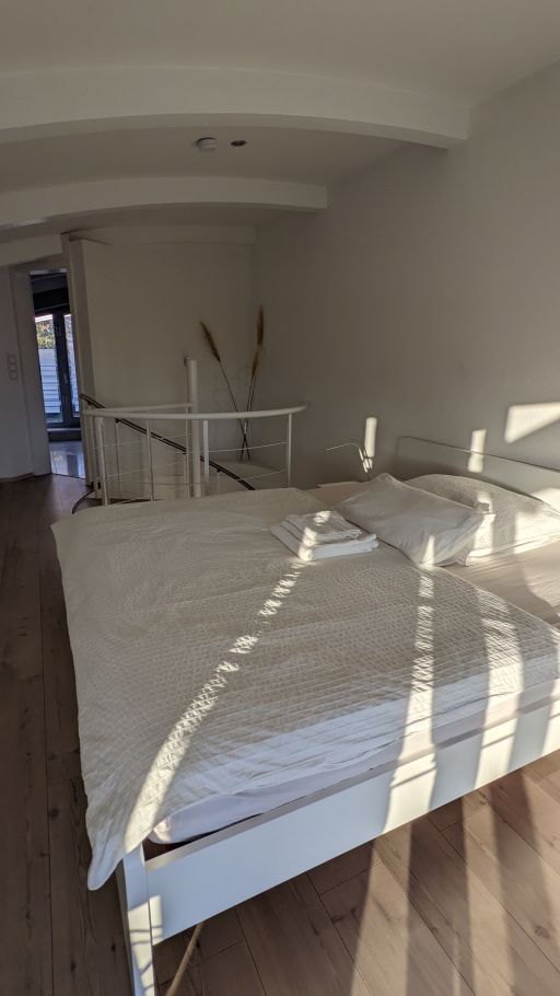 Rent 2 rooms apartment Meerbusch | Entire place | Meerbusch | Traumhafte 100qm Wohnung in der nähe von Düsseldorf | Hominext