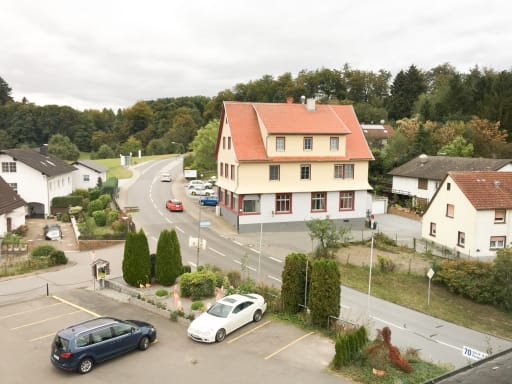 Rent 1 room apartment Mörlenbach | Entire place | Mörlenbach | Business Apartment 37qm - hochwertig ausgestattet - Hektik im Job, Ruhe nach der Arbeit! | Hominext