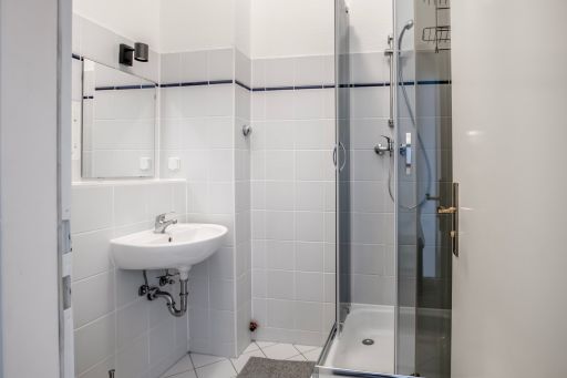 Miete 1 Zimmer Wohnung Berlin | Ganze Wohnung | Berlin | Neubau mit Stil! 3 Zimmer mit Balkon und hipper Wohnküche! Sowie Parkett, Badewanne und Ausblick | Hominext