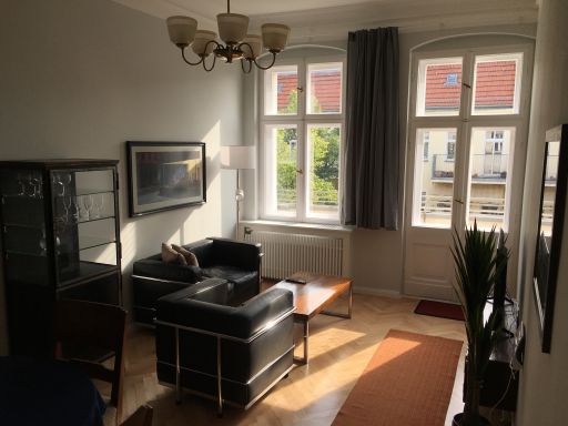 Rent 1 room apartment Berlin | Entire place | Berlin | Bauhaus und Art Deco in modernisierter Altbauwohnung