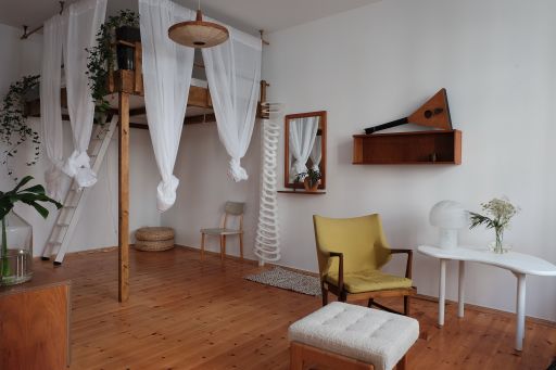 Rent 1 room apartment Berlin | Entire place | Berlin | Urban Jungle in Prenzlauer Berg | Rustic-Chic Loft | Hominext