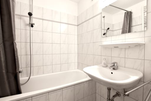 Miete 1 Zimmer Wohnung Köln | Ganze Wohnung | Köln | Schönes, zentrales Apartment nähe Friesenplatz | Hominext