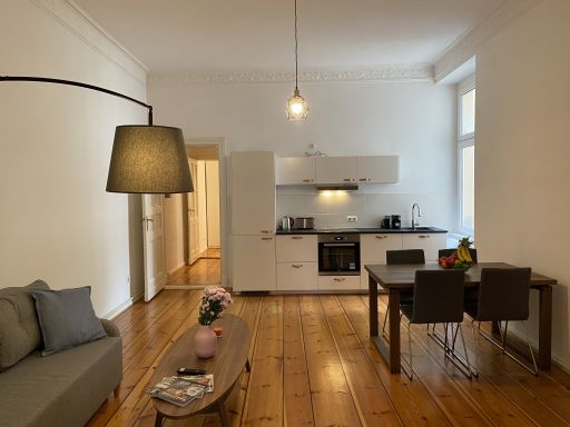 Rent 2 rooms apartment Berlin | Entire place | Berlin | Gemütliches, feinstes Apartment in Mitte | Hominext