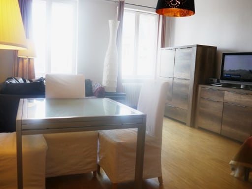 Rent 2 rooms apartment Berlin | Entire place | Berlin | Gemütliches Apartment mit Badewanne in Charlottenburg | Hominext