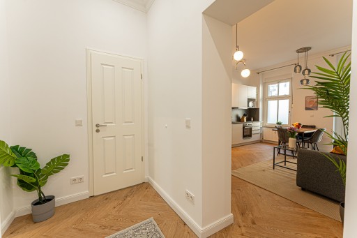 Rent 2 rooms apartment Berlin | Entire place | Berlin | Moderne und kernsanierte 3-Zimmer Wohnung mit Wohnküche im Herzen von Berlin Köpenick | Hominext