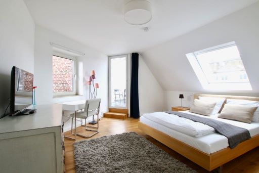 Rent 1 room apartment Köln | Entire place | Köln | Gemütliche Dachgeschosswohnung im belgischen Viertel