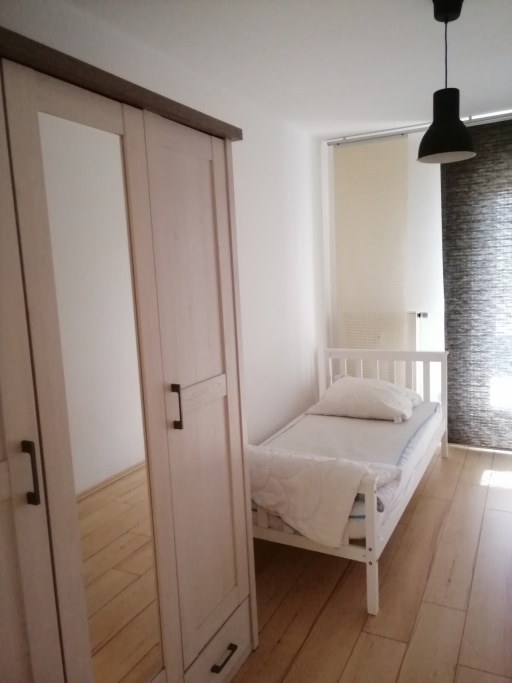 Miete 2 Zimmer Wohnung Köln | Ganze Wohnung | Köln | Köln-Höhenberg | 3-Zimmer-Whg. 70 m² | 1. OG | Hominext