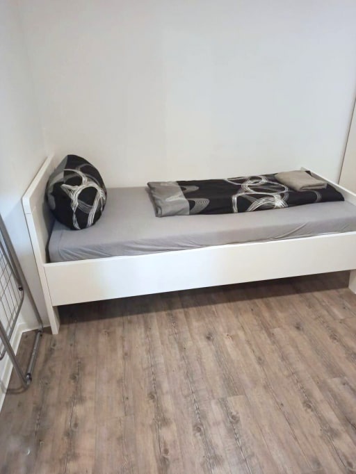 Miete 1 Zimmer Wohnung Marl | Ganze Wohnung | Marl | Schöne 4-Bett-Studios für Installateure | Hominext