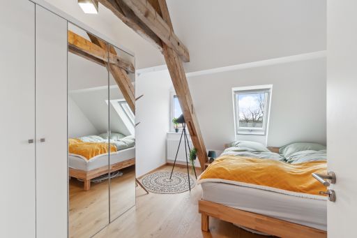 Miete 1 Zimmer Wohnung Weichering | Ganze Wohnung | Weichering | Helle Dachgeschosswohnung - in der Natur und doch stadtnah | Hominext