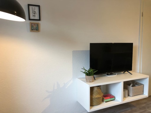 Rent 1 room apartment Dortmund | Entire place | Dortmund | Moderne & möblierte Wohnung auf Zeit am Phönix See | Hominext