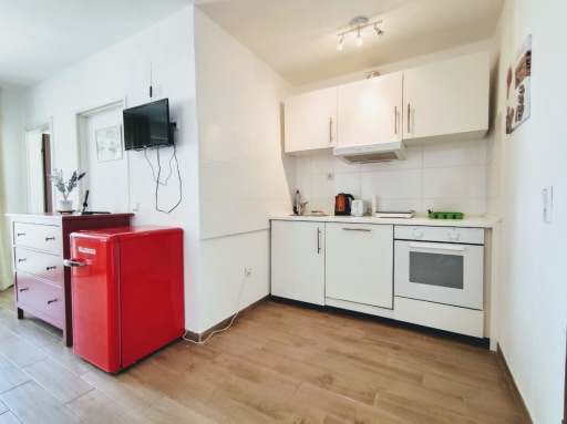 Rent 2 rooms apartment Dortmund | Entire place | Dortmund | Central Apartment Gold | Hominext