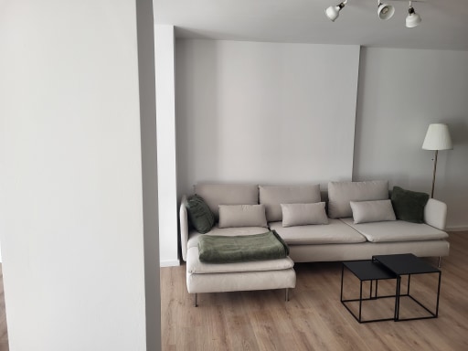 Rent 2 rooms apartment Plankstadt | Entire place | Plankstadt | Apartment im Neubau | Hominext