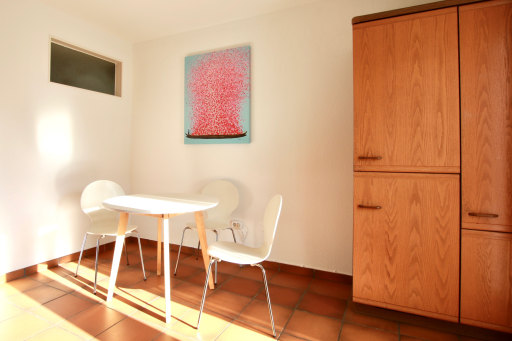 Rent 1 room apartment Köln | Entire place | Köln | Apartment in der Nähe vom Zülpicher Platz- Mauritiusviertel | Hominext