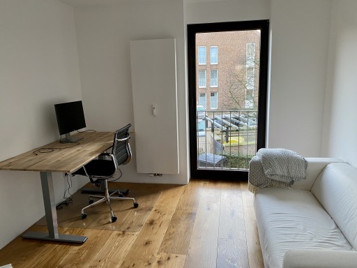 Miete 1 Zimmer Wohnung Düsseldorf | Ganze Wohnung | Düsseldorf | Moderne 3,5-Zimmer-Wohnung mit atemberaubendem Seeblick, Balkon & hochwertiger Ausstattung in Düsseldorf | Hominext