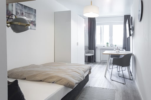 Miete 1 Zimmer Wohnung Düsseldorf | Ganze Wohnung | Düsseldorf | Stadtapartment zum Innenhof gerichtet | Hominext