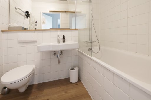 Miete 1 Zimmer Wohnung Berlin | Ganze Wohnung | Berlin | 889 | Stilvolles Parkblick-Apartment mit Loggia in Friedrichshain | Hominext