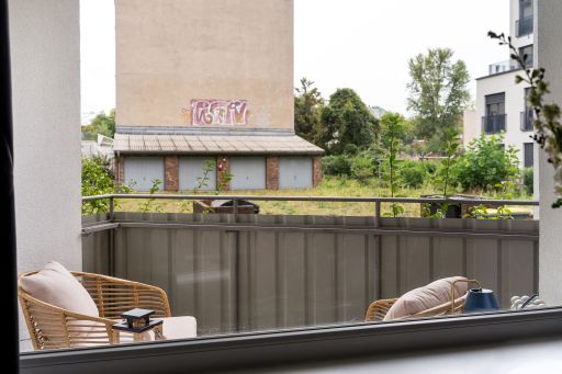 Rent 1 room apartment Berlin | Entire place | Berlin | Durchdacht gestaltete moderne Wohnung mit einem Schlafzimmer, Wohnzimmer und Arbeitsbereich in Neukölln | Hominext