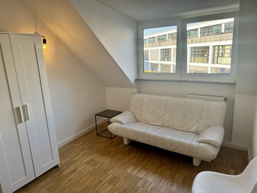 Rent 1 room apartment Düsseldorf | Entire place | Düsseldorf | Moderne & Stilvolle Wohnung am Medienhafen | Hominext