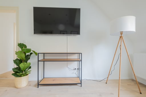 Rent 2 rooms apartment Essen | Entire place | Essen | Gemütlich & Modern mit 2 Schlafzimmern und Netflix | Hominext