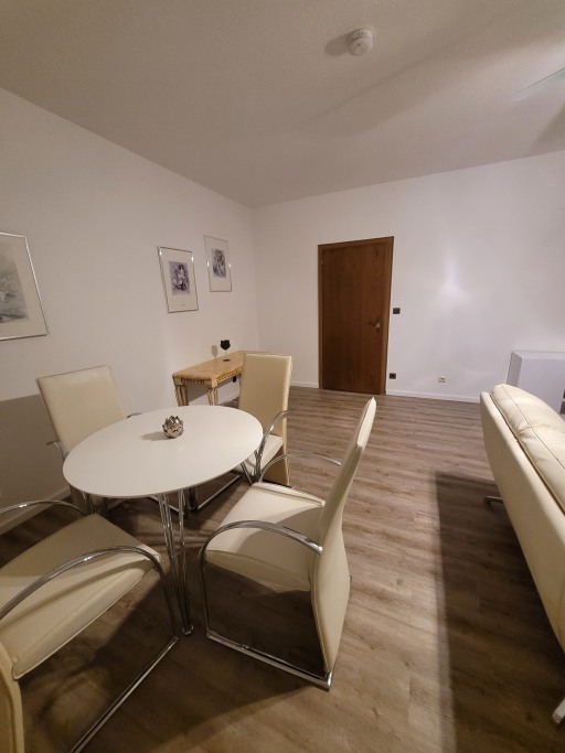 Rent 2 rooms apartment Solingen | Entire place | Solingen | Life&Work Balance | Hominext