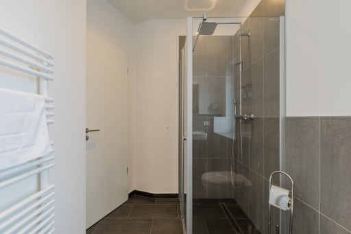 Miete 1 Zimmer Wohnung Berlin | Ganze Wohnung | Berlin | Tolles großzügiges Apartment am Hermannplatz | Hominext