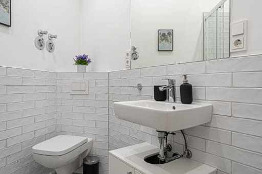 Rent 4 rooms apartment Berlin | Entire place | Berlin | Moderne und kernsanierte 5-Zimmer Wohnung mit Wohnküche im Herzen von Berlin Köpenick | Hominext