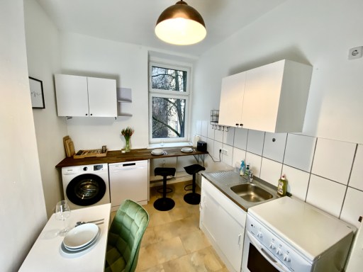 Miete 1 Zimmer Wohnung Berlin | Ganze Wohnung | Berlin | Gemütliches Apartment mit viel Platz und einer perfekten Aufteilung. | Hominext