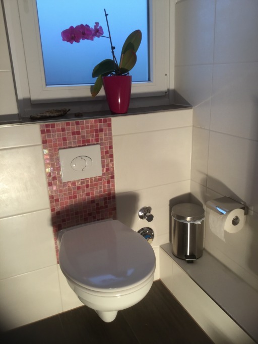 Rent 2 rooms apartment Hemmingen | Entire place | Hemmingen | 3 Zimmer, hochwertig modernisiert. Messe- und Citynah | Hominext