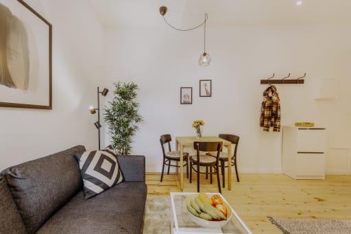 Miete 1 Zimmer Wohnung Berlin | Ganze Wohnung | Berlin | Frisch sanierte 2-Zimmer Altbauwohnung | Hominext