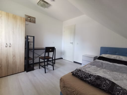 Rent 2 rooms apartment Köln | Entire place | Köln | 3-Zimmer Wohnung in der Nähe vom Flughafen | Hominext