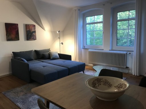 Miete 1 Zimmer Wohnung Langenfeld (Rheinland) | Ganze Wohnung | Langenfeld (Rheinland) | Apartment in einem Gutshof am See zwischen Düsseldorf und Köln | Hominext