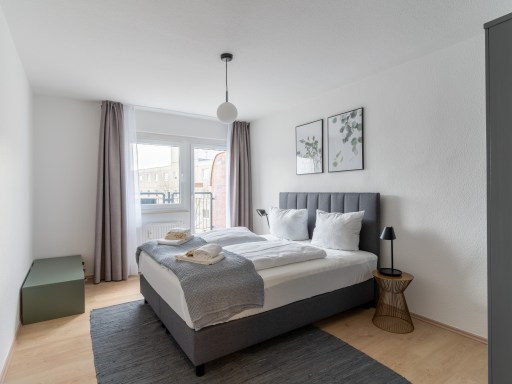 Miete 2 Zimmer Wohnung Magdeburg | Ganze Wohnung | Magdeburg | Magdeburg Breiter Weg - Maisonette Suite mit 2 Schlafzimmern & Balkon | Hominext