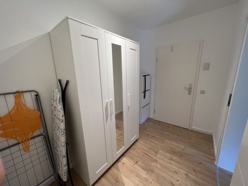 Rent 1 room apartment Aachen | Entire place | Aachen | Helle, frisch sanierte Wohnung in Zentrumsnähe mit Balkon und Stellplatz | Hominext