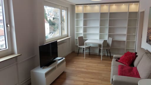 Rent 1 room apartment Stuttgart | Entire place | Stuttgart | Neues und helles 1-Zimmer Businessapartment in Stuttgart-Mitte/ West